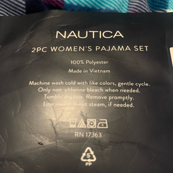 Nautica Women’s 2PC Pajama Set - Picture 3 of 5